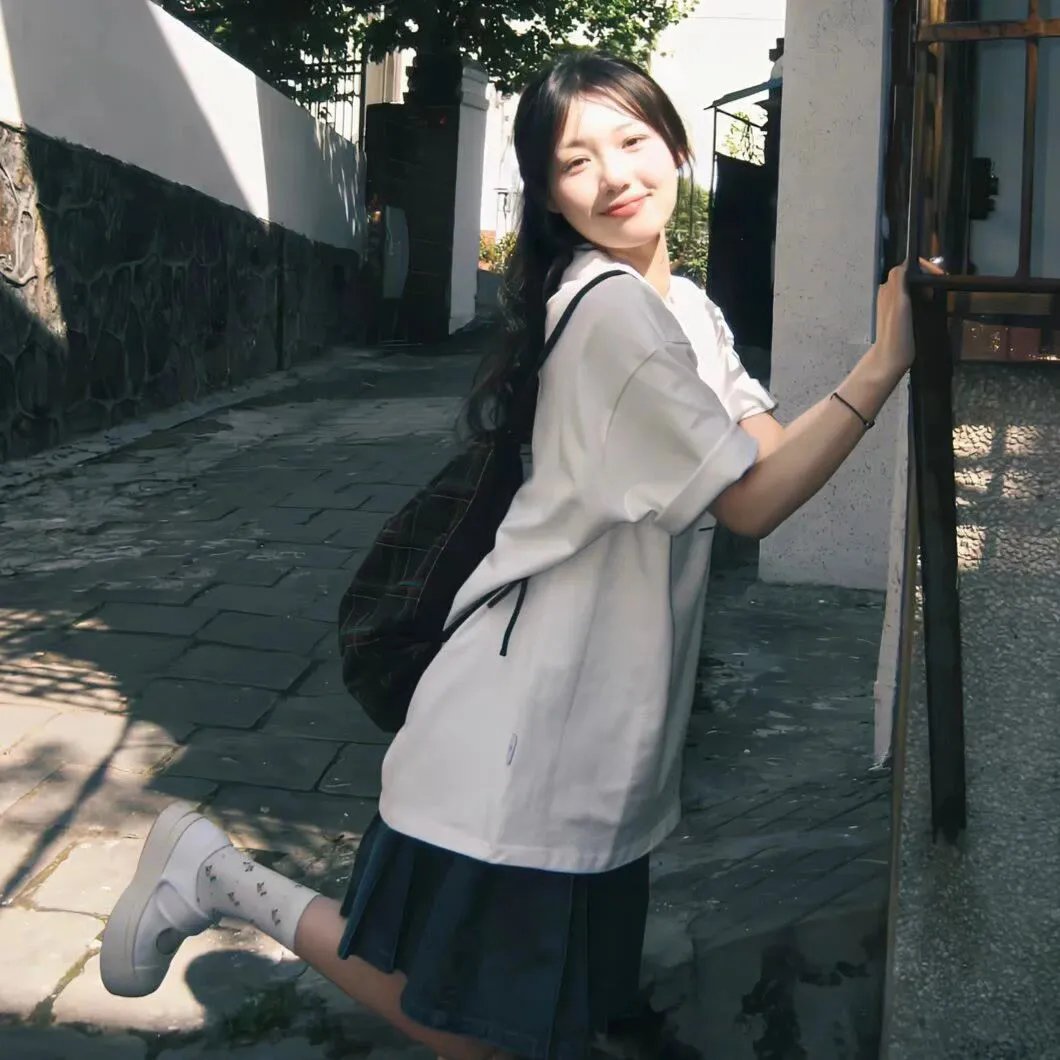 我将喜欢告诉了风